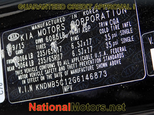 Kia Sedona Vehicle Full-screen Gallery Image 17