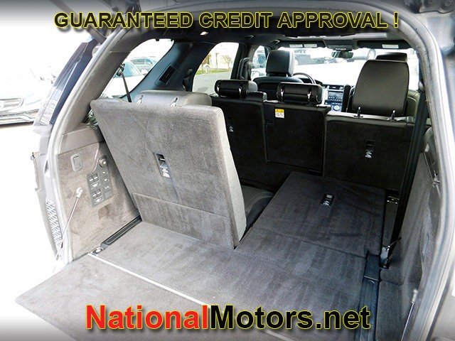 Land Rover Discovery Vehicle Full-screen Gallery Image 10