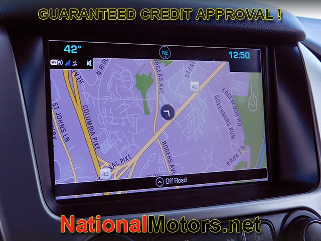 GMC Yukon XL Vehicle Full-screen Gallery Image 23