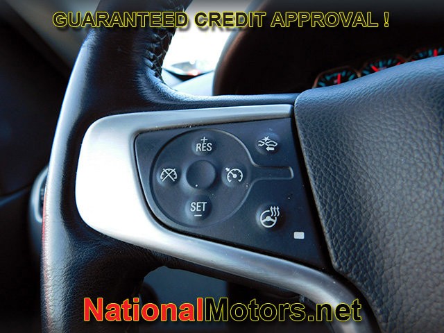 GMC Yukon XL Vehicle Full-screen Gallery Image 28