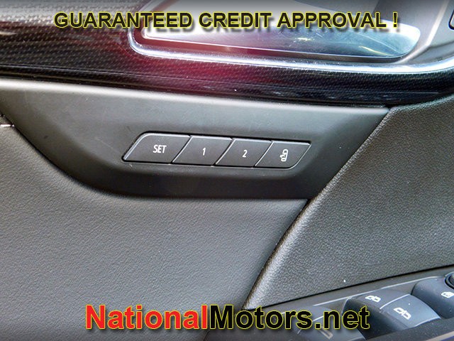 Buick Envision Vehicle Full-screen Gallery Image 14