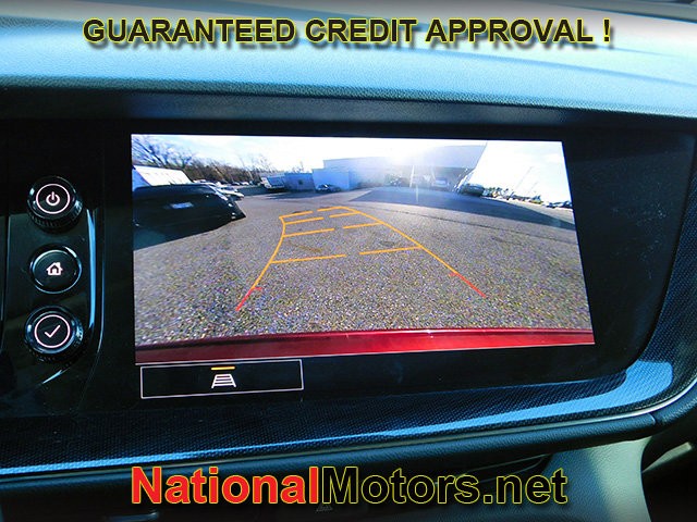 Buick Envision Vehicle Full-screen Gallery Image 18