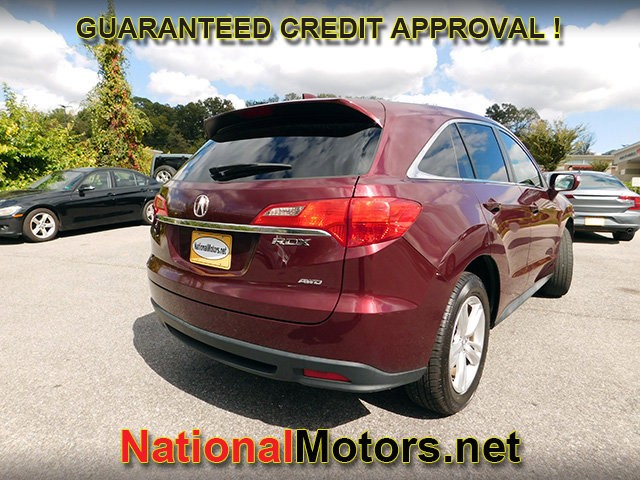 Acura RDX Vehicle Full-screen Gallery Image 05