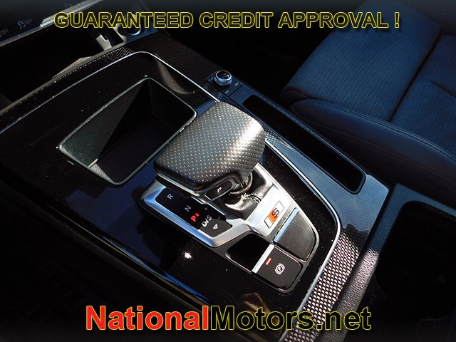 Audi SQ5 Sportback Vehicle Full-screen Gallery Image 22