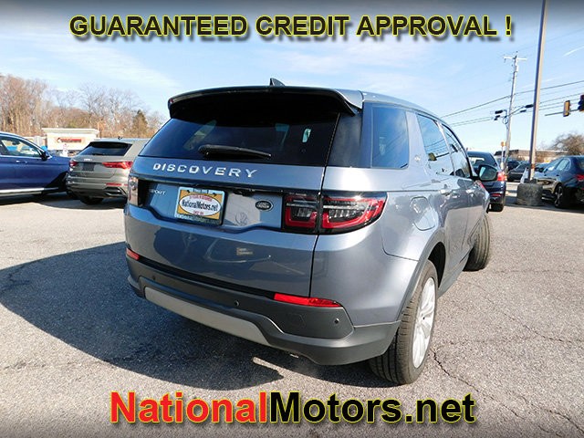 Land Rover Discovery Sport Vehicle Full-screen Gallery Image 05