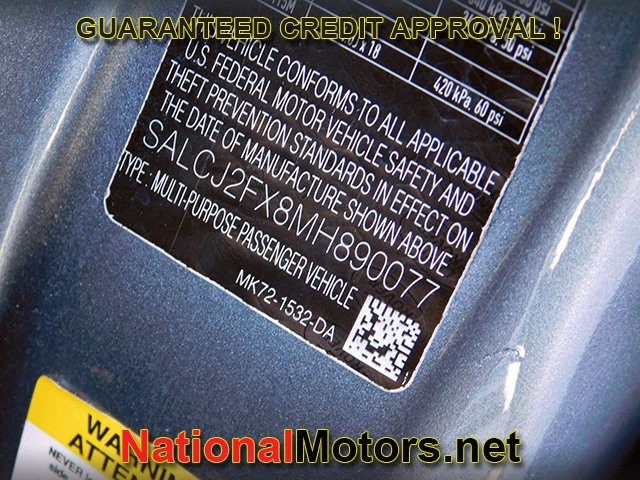 Land Rover Discovery Sport Vehicle Full-screen Gallery Image 24