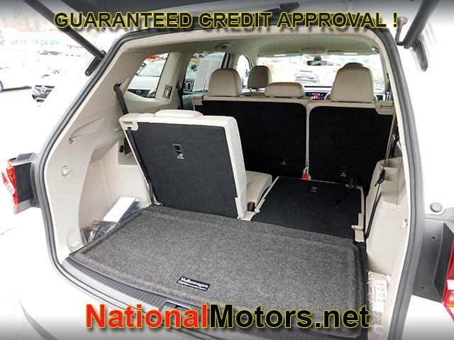 Volkswagen Atlas Vehicle Full-screen Gallery Image 08