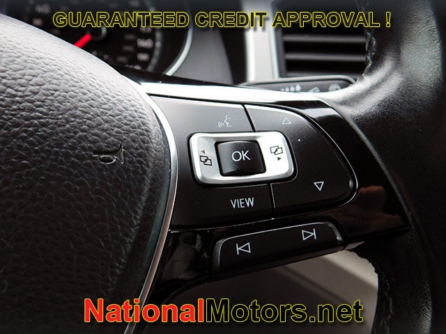 Volkswagen Atlas Vehicle Full-screen Gallery Image 22