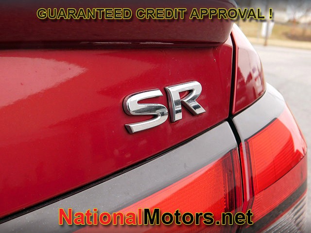 Nissan Versa Vehicle Full-screen Gallery Image 06