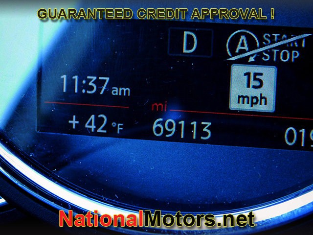 MINI Countryman Vehicle Full-screen Gallery Image 24