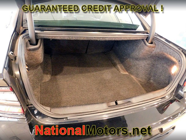 Dodge Charger Vehicle Full-screen Gallery Image 05