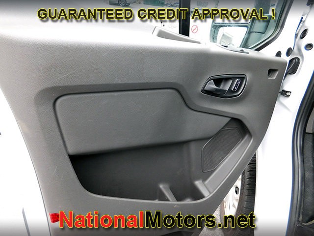 Ford Transit Cargo Van Vehicle Full-screen Gallery Image 09