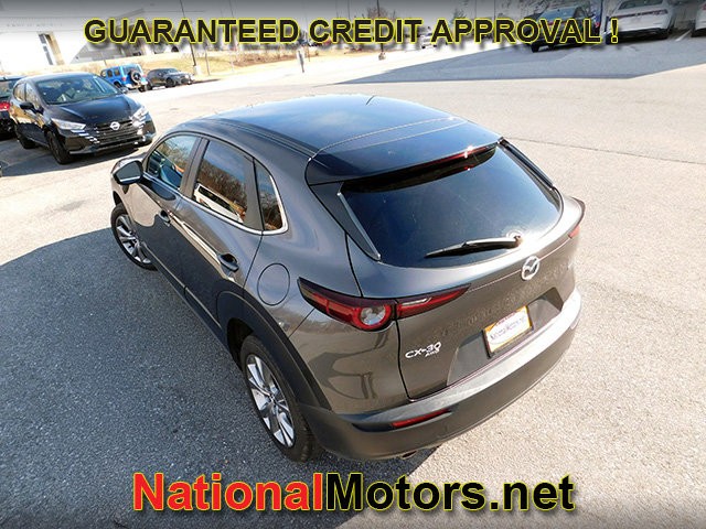 Mazda CX-30 Vehicle Full-screen Gallery Image 04