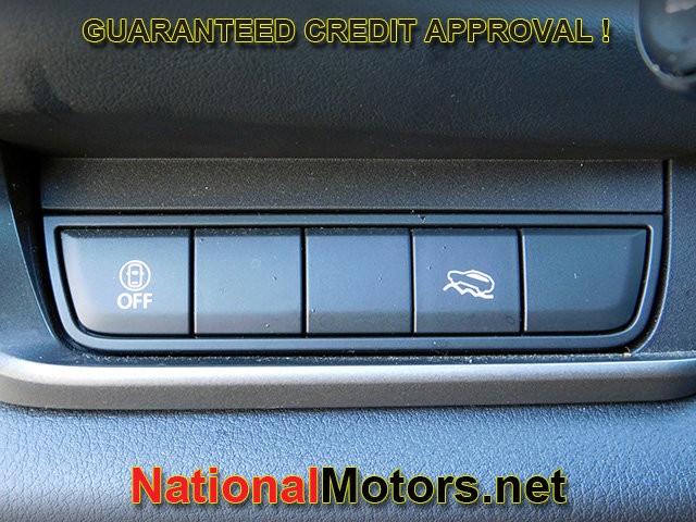 Mazda CX-30 Vehicle Full-screen Gallery Image 22