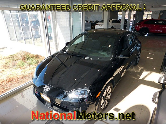 Hyundai IONIQ 6 Vehicle Full-screen Gallery Image 02