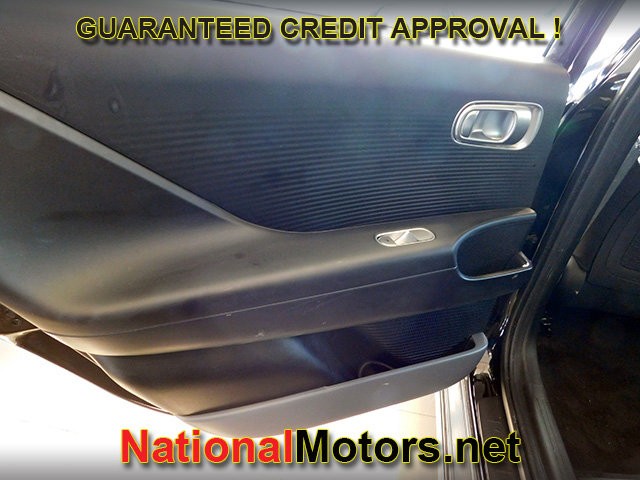 Hyundai IONIQ 6 Vehicle Full-screen Gallery Image 08