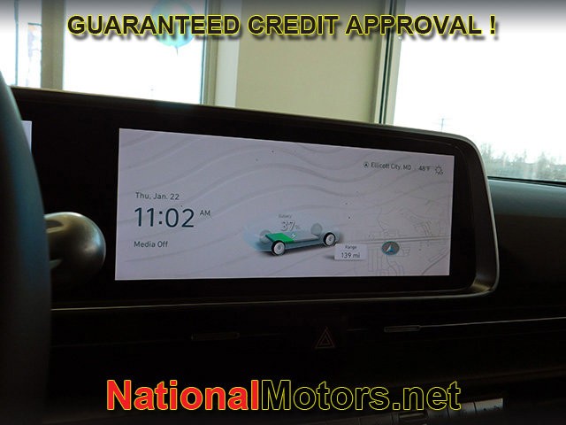 Hyundai IONIQ 6 Vehicle Full-screen Gallery Image 15