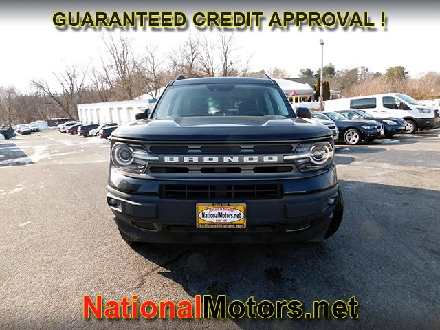 Ford Bronco Sport Vehicle Full-screen Gallery Image 03