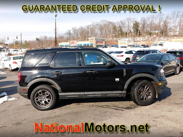 Ford Bronco Sport Vehicle Full-screen Gallery Image 04