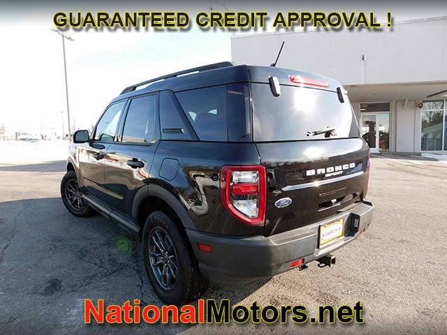 Ford Bronco Sport Vehicle Full-screen Gallery Image 05