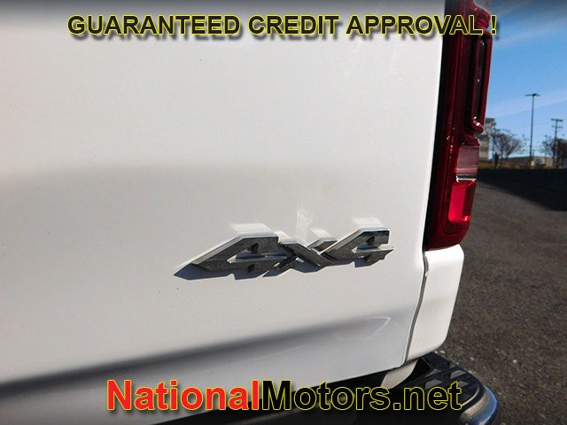 Ram 1500 Vehicle Full-screen Gallery Image 08