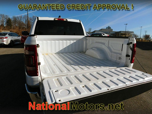 Ram 1500 Vehicle Full-screen Gallery Image 09