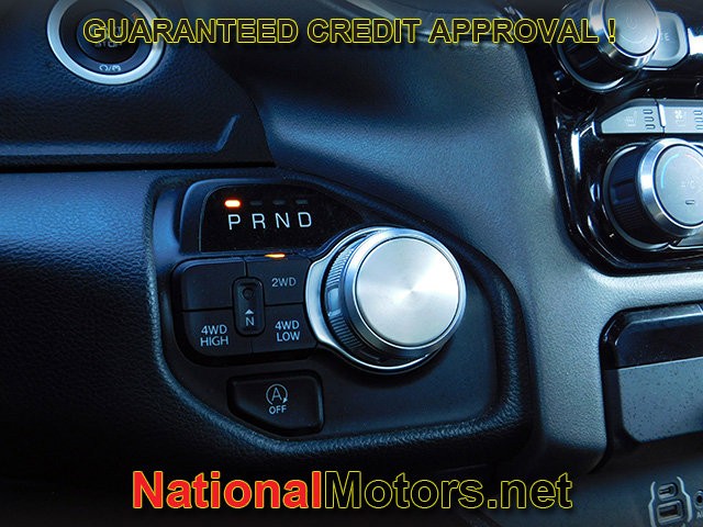 Ram 1500 Vehicle Full-screen Gallery Image 23