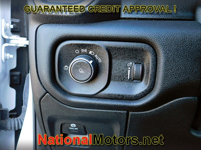 Ram 1500 Vehicle Full-screen Gallery Image 27