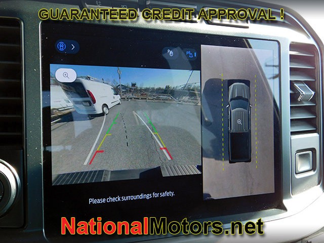 Ford F-150 Vehicle Full-screen Gallery Image 20