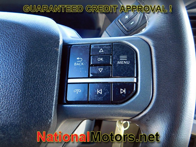 Ford F-150 Vehicle Full-screen Gallery Image 25