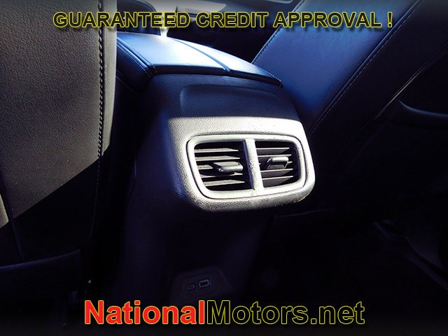 Buick Envision Vehicle Full-screen Gallery Image 11