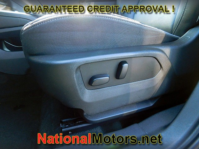 Buick Envision Vehicle Full-screen Gallery Image 16