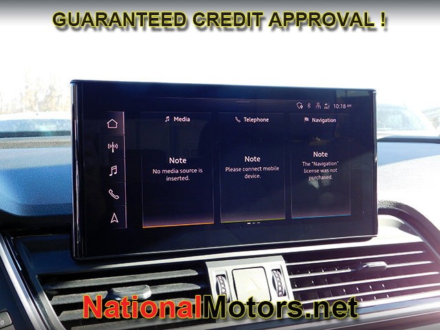 Audi Q5 Vehicle Full-screen Gallery Image 22