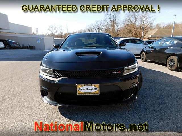 Dodge Charger Vehicle Full-screen Gallery Image 02