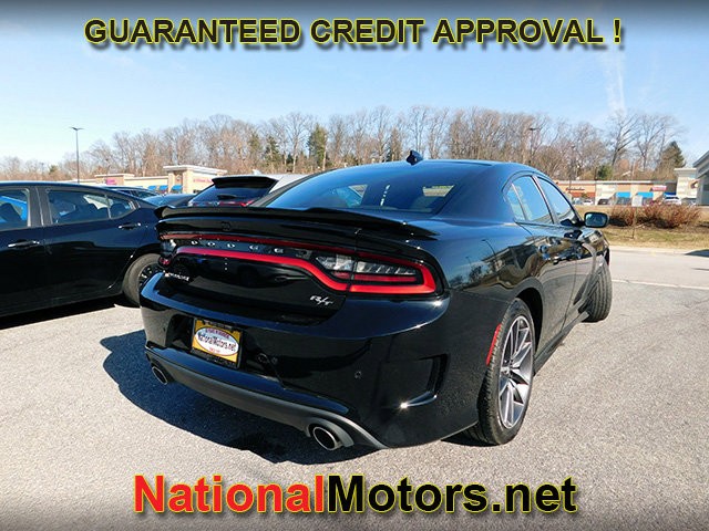 Dodge Charger Vehicle Full-screen Gallery Image 04