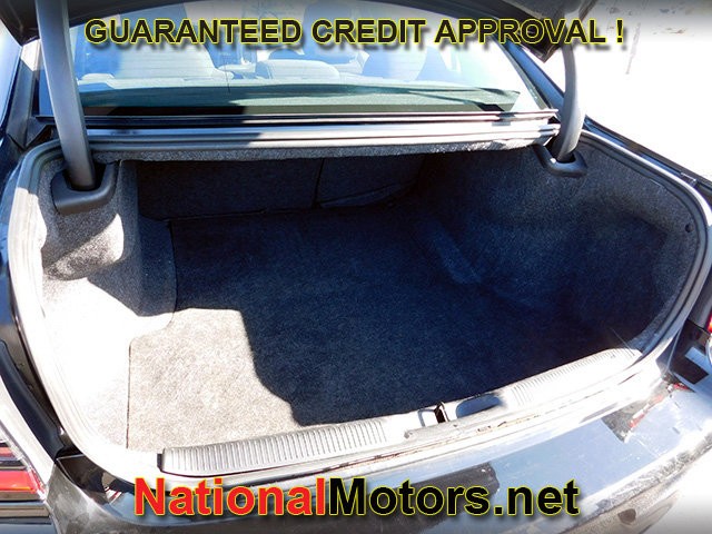 Dodge Charger Vehicle Full-screen Gallery Image 06