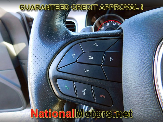 Dodge Charger Vehicle Full-screen Gallery Image 22