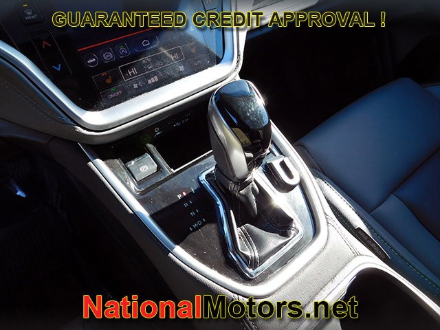 Subaru Outback Vehicle Full-screen Gallery Image 20