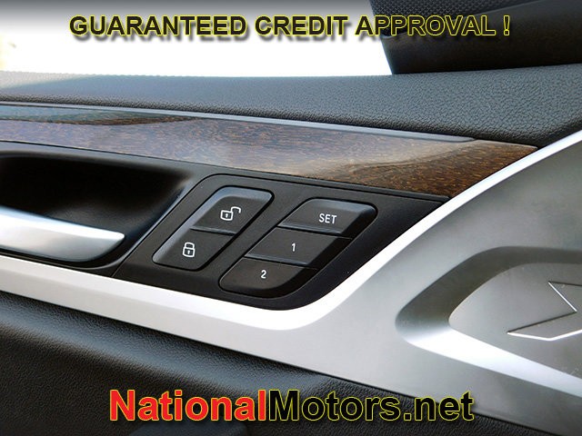 BMW X4 Vehicle Full-screen Gallery Image 27