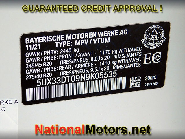 BMW X4 Vehicle Full-screen Gallery Image 28