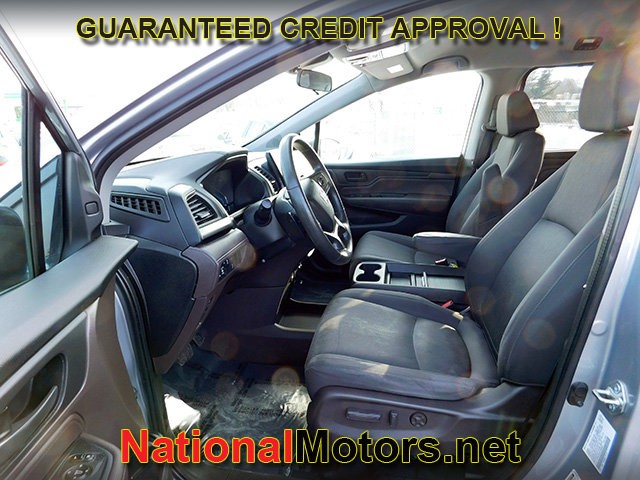 Honda Odyssey Vehicle Full-screen Gallery Image 12
