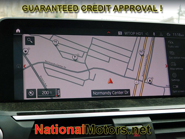 BMW X4 Vehicle Full-screen Gallery Image 18