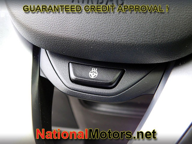 BMW X4 Vehicle Full-screen Gallery Image 23