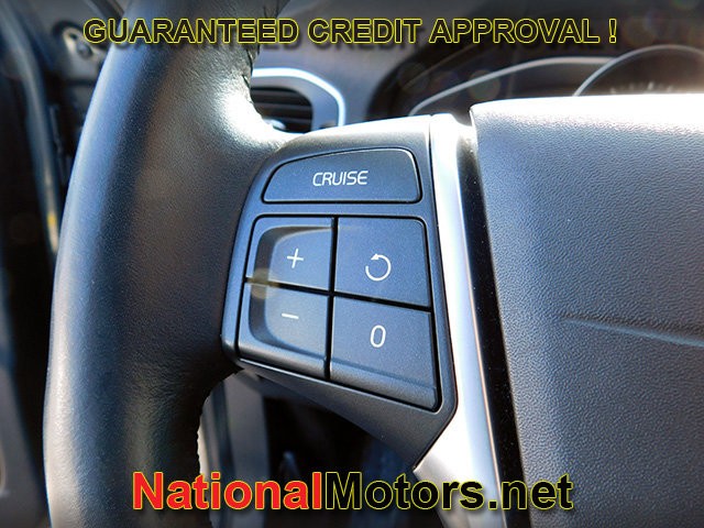 Volvo S60 Vehicle Full-screen Gallery Image 19