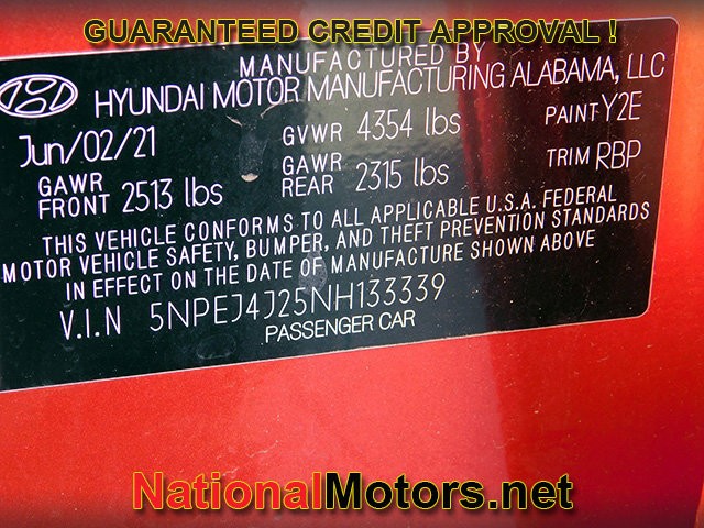 Hyundai Sonata Vehicle Full-screen Gallery Image 25