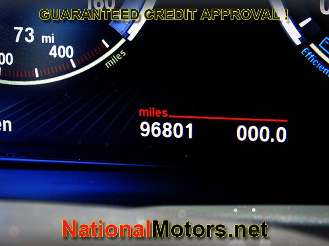 BMW X5 Vehicle Full-screen Gallery Image 25