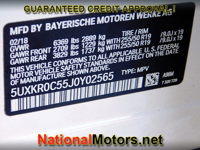 BMW X5 Vehicle Full-screen Gallery Image 27