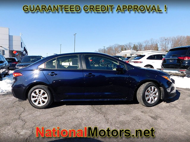 Toyota Corolla Vehicle Full-screen Gallery Image 04