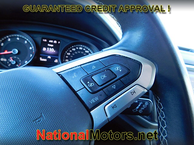 Volkswagen Atlas Vehicle Full-screen Gallery Image 24