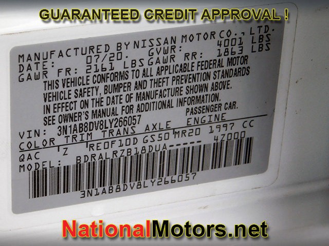 Nissan Sentra Vehicle Full-screen Gallery Image 21